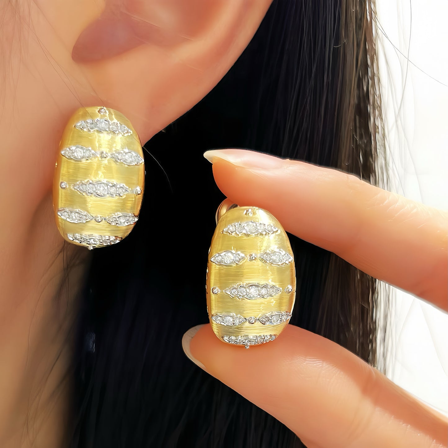 Vintage 18k Gold Diamond Earring (Item No. VT273）