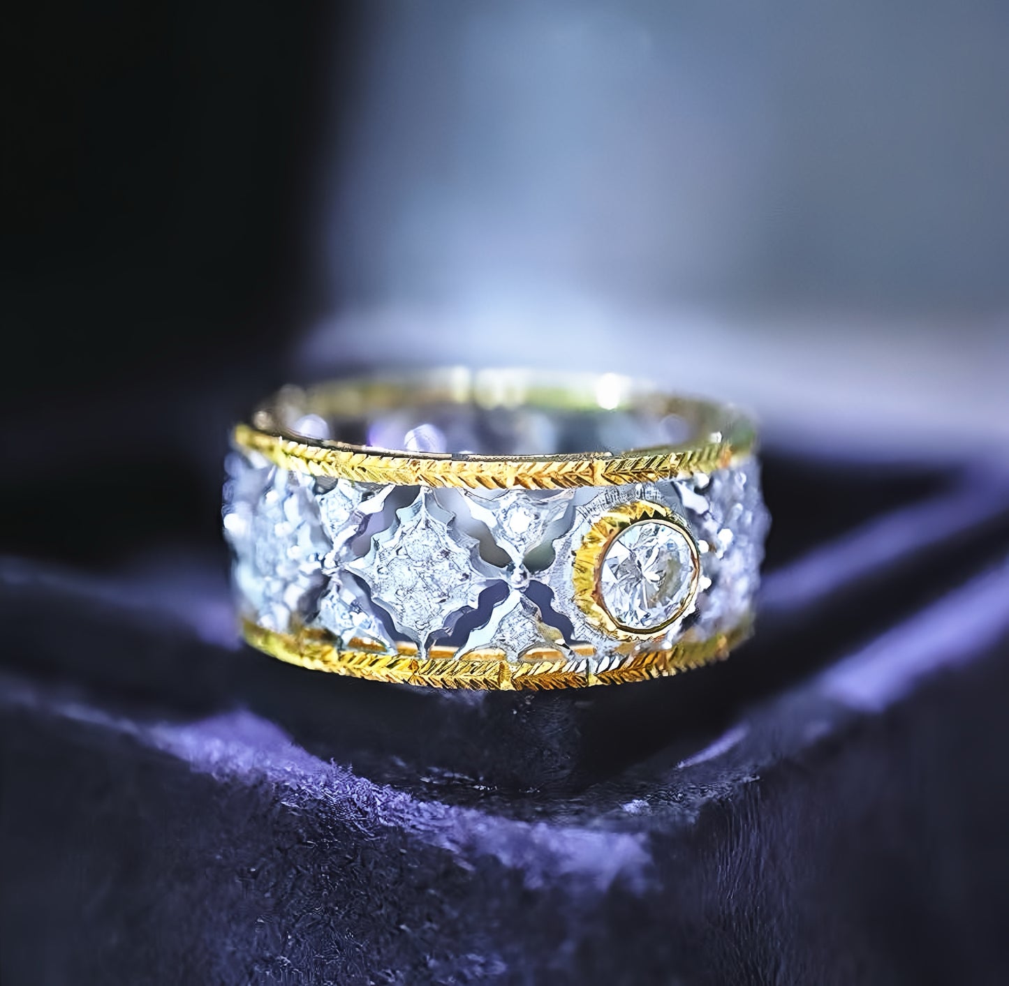 GuipureLace Vintage 18k Gold Diamond Ring (Item No. VT026）