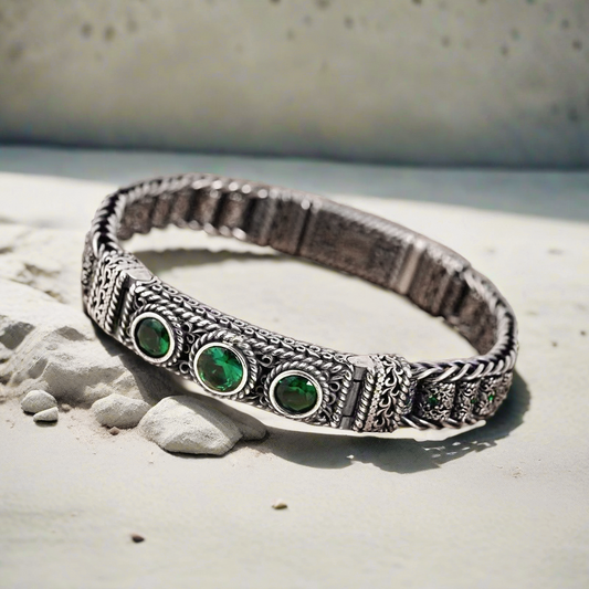 Vintage Silver Bracelet (Item No. B0668）