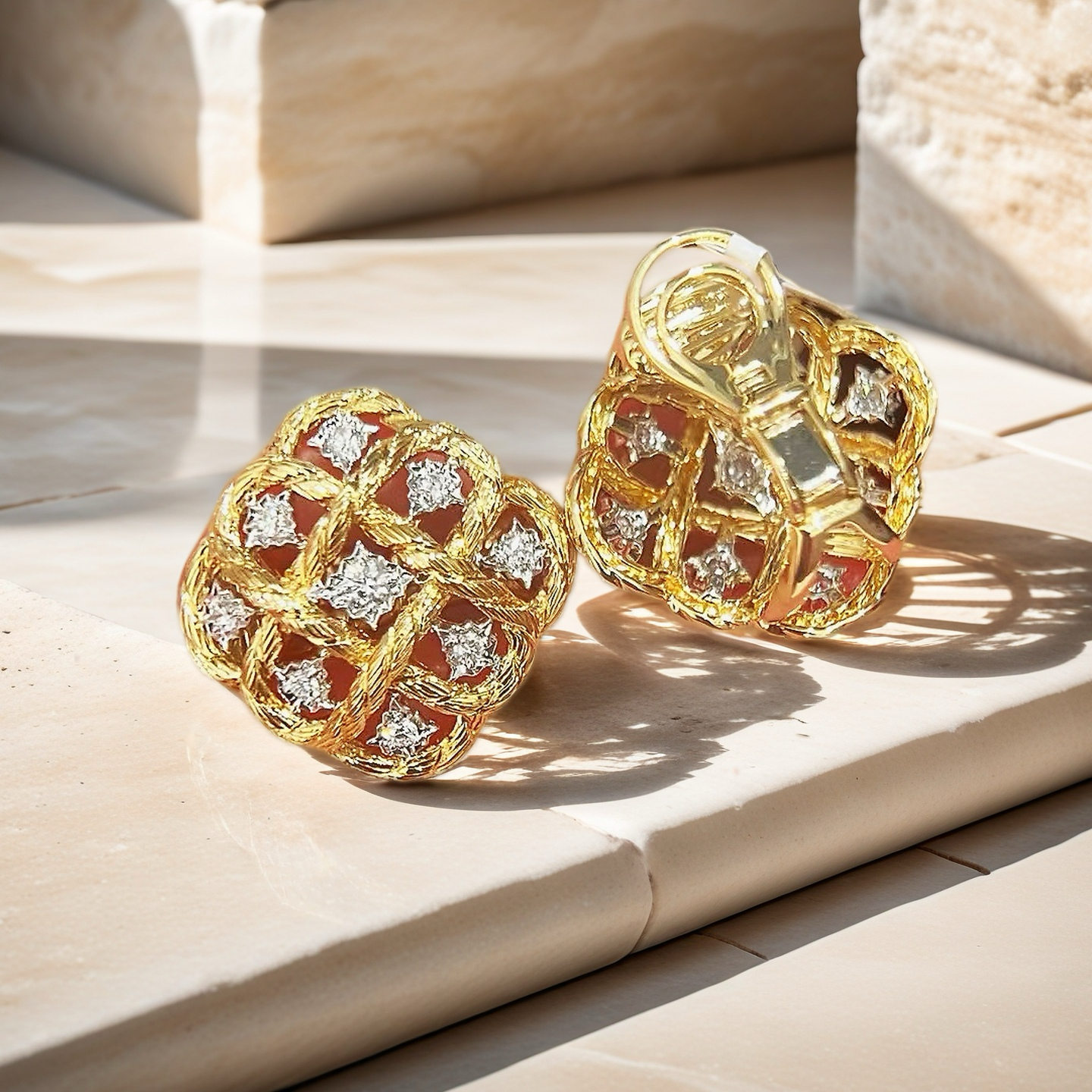 Vintage 18k Gold Diamond Earring (Item No. VT049）