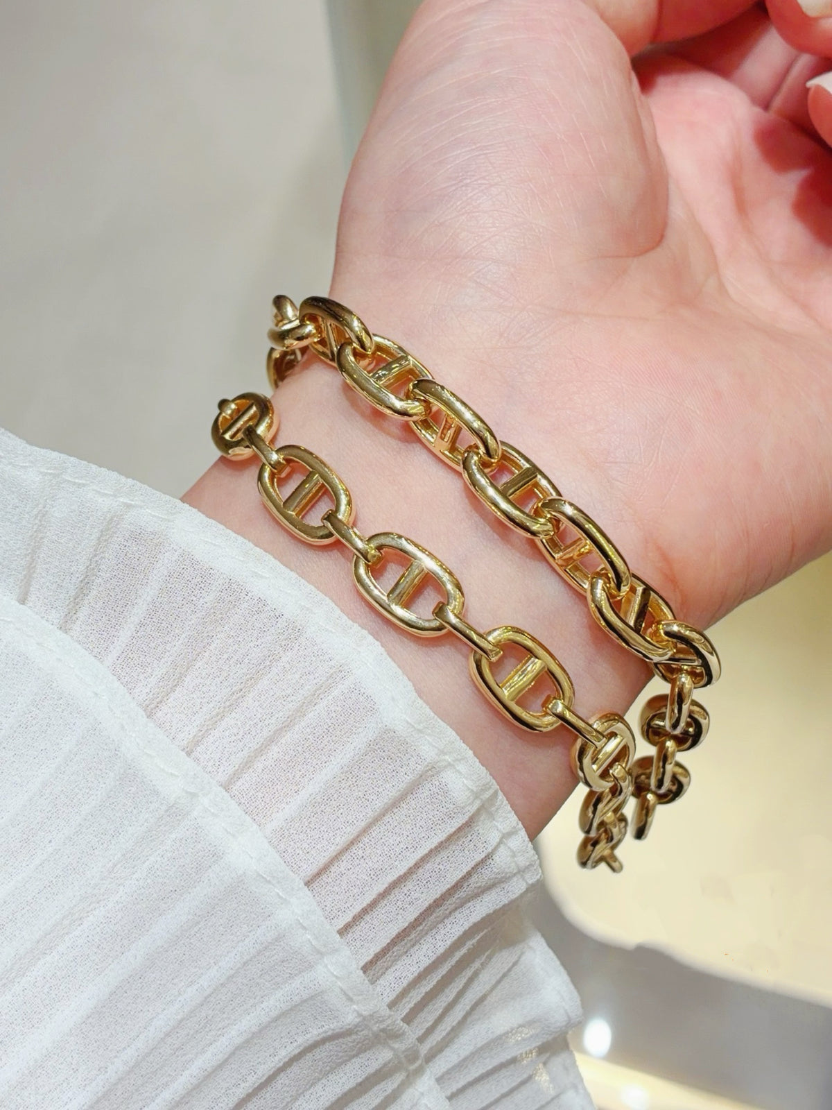 Pig Nose 18K Gold Bracelet (Item No. HFB014）