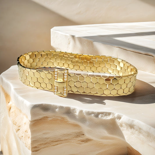 Vintage 18k Gold Diamond Bracelet (Item No. VT132）