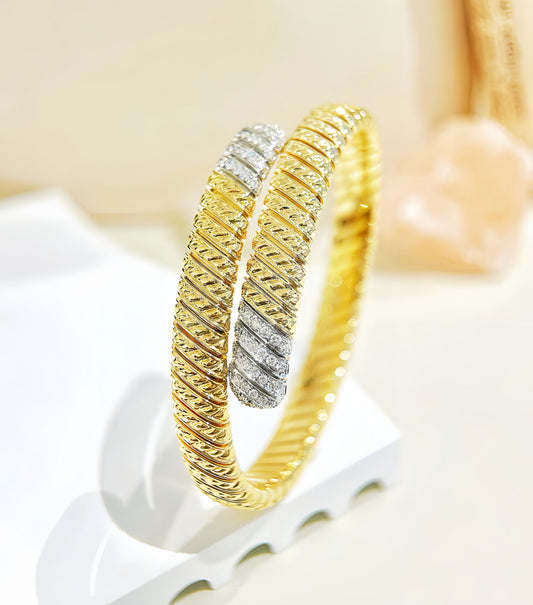 Vintage 18k Gold Diamond Bracelet (Item No. VT356)