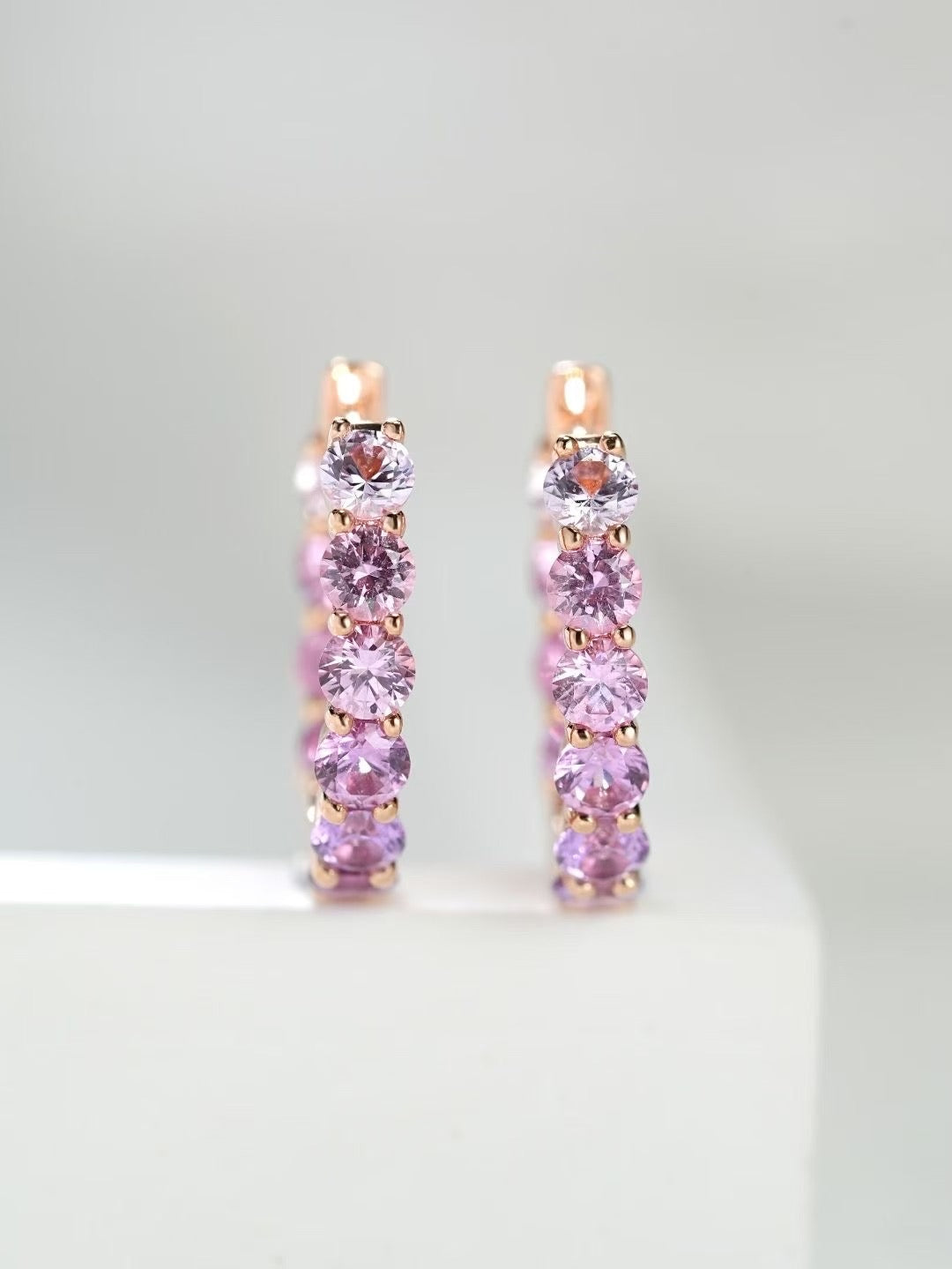 Rainbow Sapphire 18k Gold Earring (Item No. SA129）