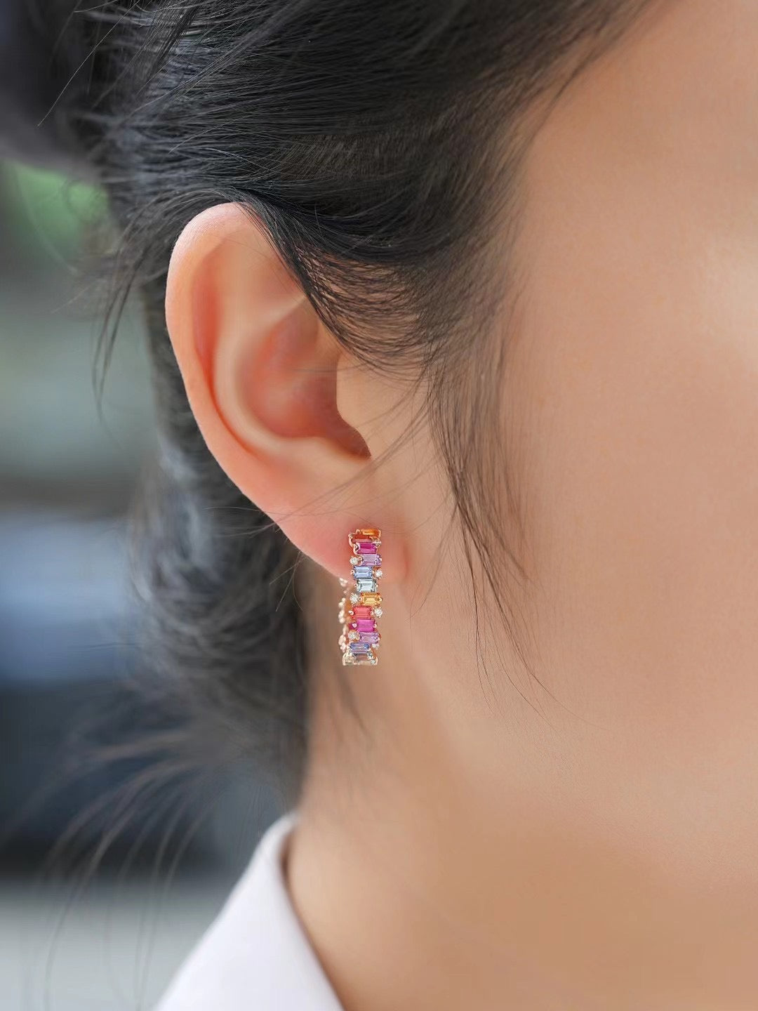 Rainbow Sapphire 18k Gold Earring (Item No. SA099）
