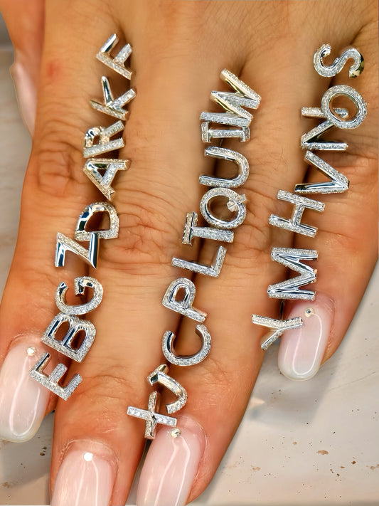 Alphabet Letters 18k Gold Diamond Earring (Item No. VT196）