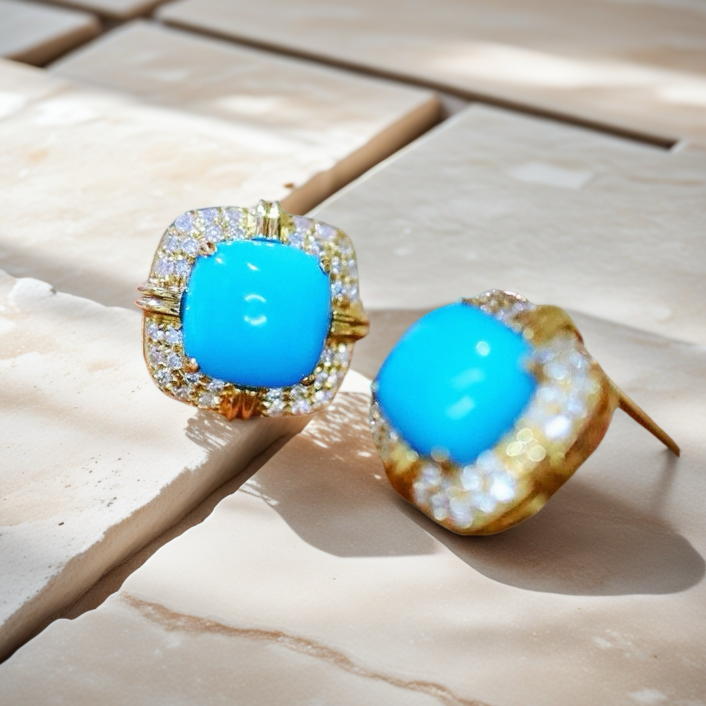 Vintage Turquoise 18k Gold Diamond Earring (Item No. VT053）