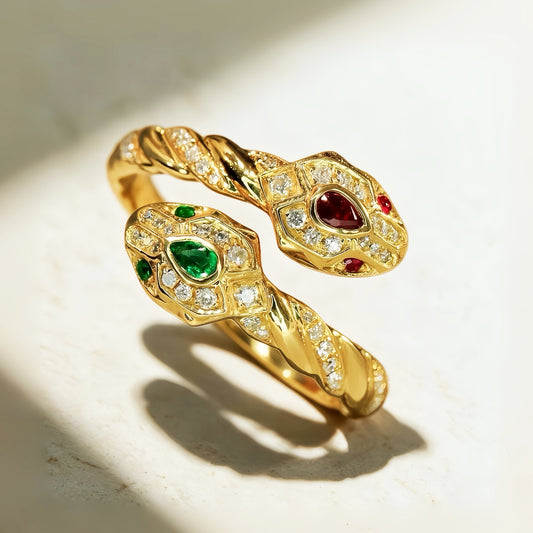 Snake 18k Gold Emerald Ruby Diamond Ring (Item No. VT179）