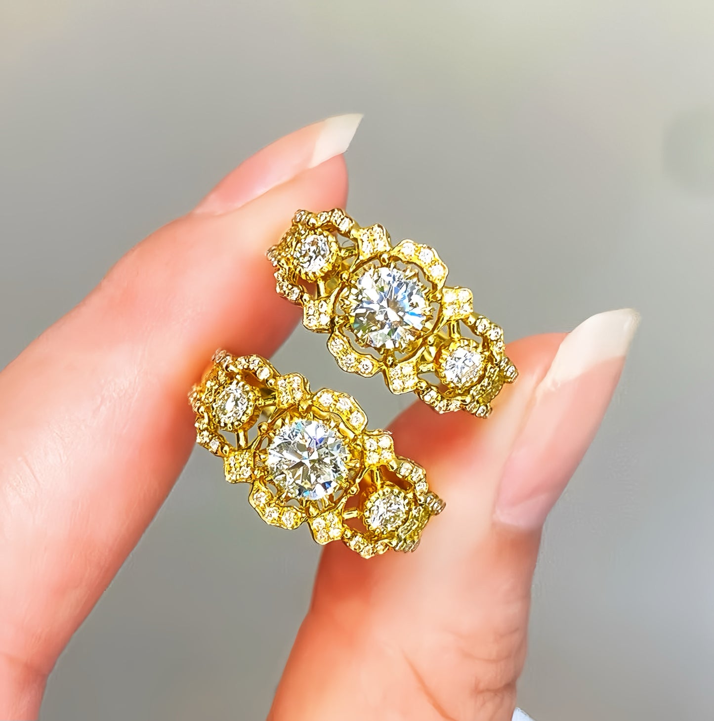 Vintage Lace 18k Gold Diamond Ring (Item No. VT045）