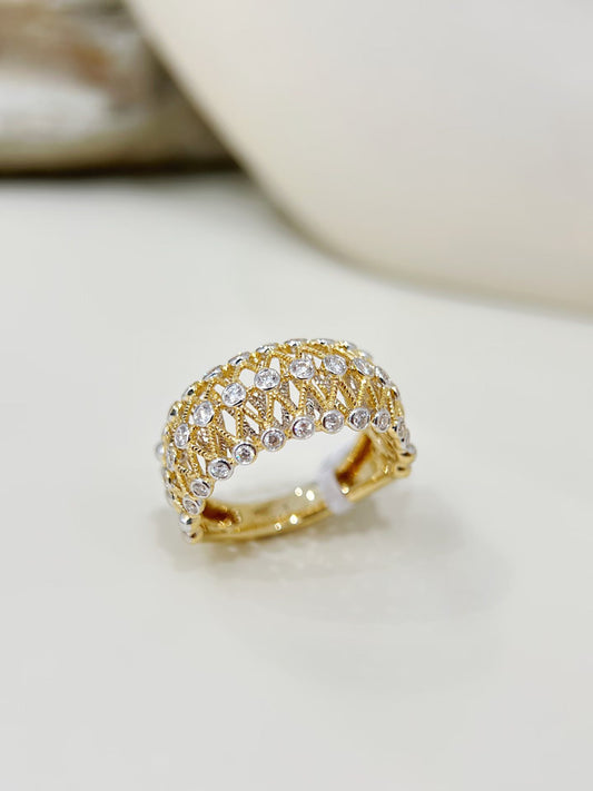 Vintage 18k Gold Diamond Ring (Item No. VT488）