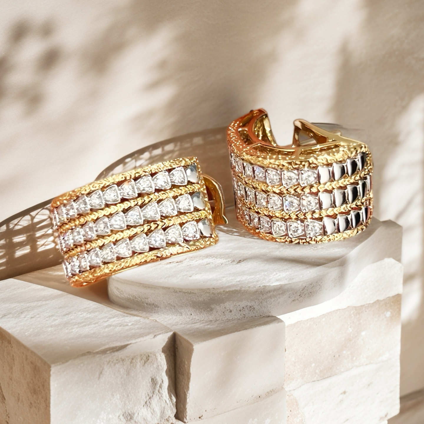 Vintage 18k Gold Diamond Earring (Item No. VT018）