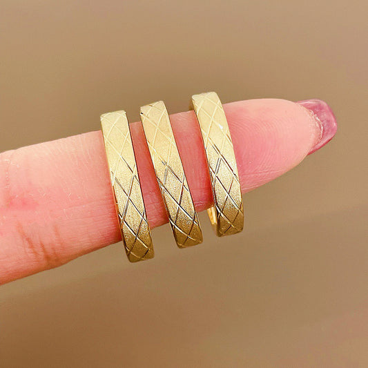 Classic 18k Gold Ring (Item No. HFR040）