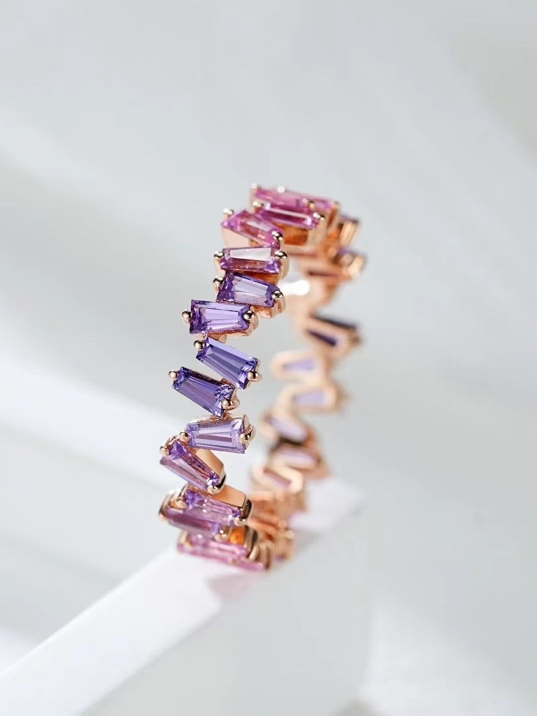T Square Cut Rainbow Sapphire 18k Gold Ring (Item No. SA019）