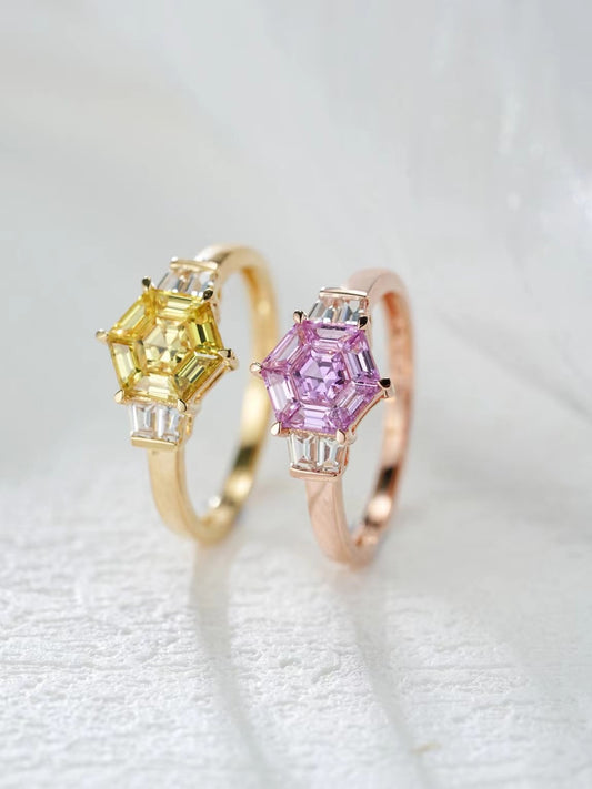 Rainbow Sapphire 18k Gold Ring (Item No. SA102）