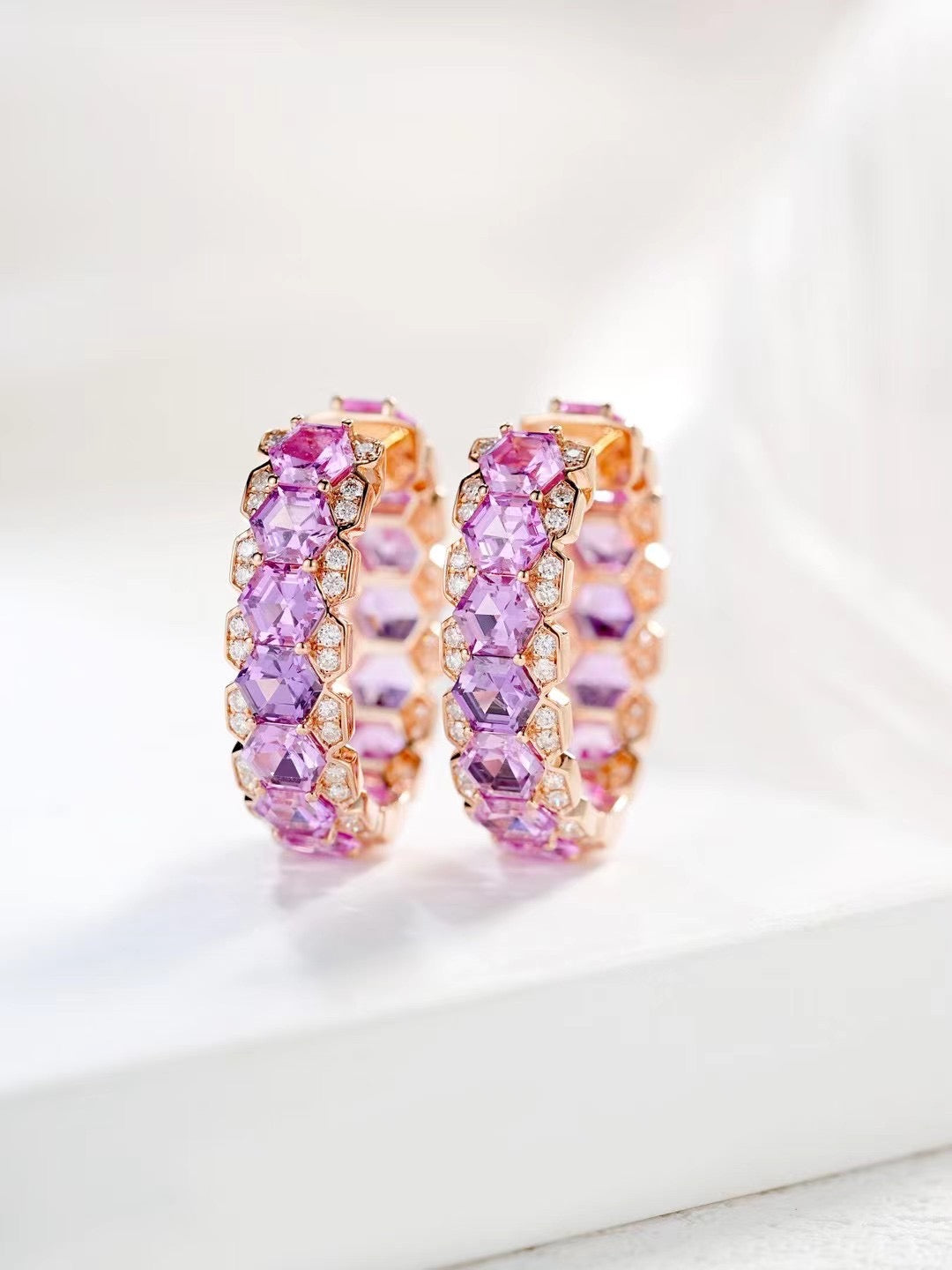 Rainbow Sapphire 18K Gold Earring (Item No. SA050）