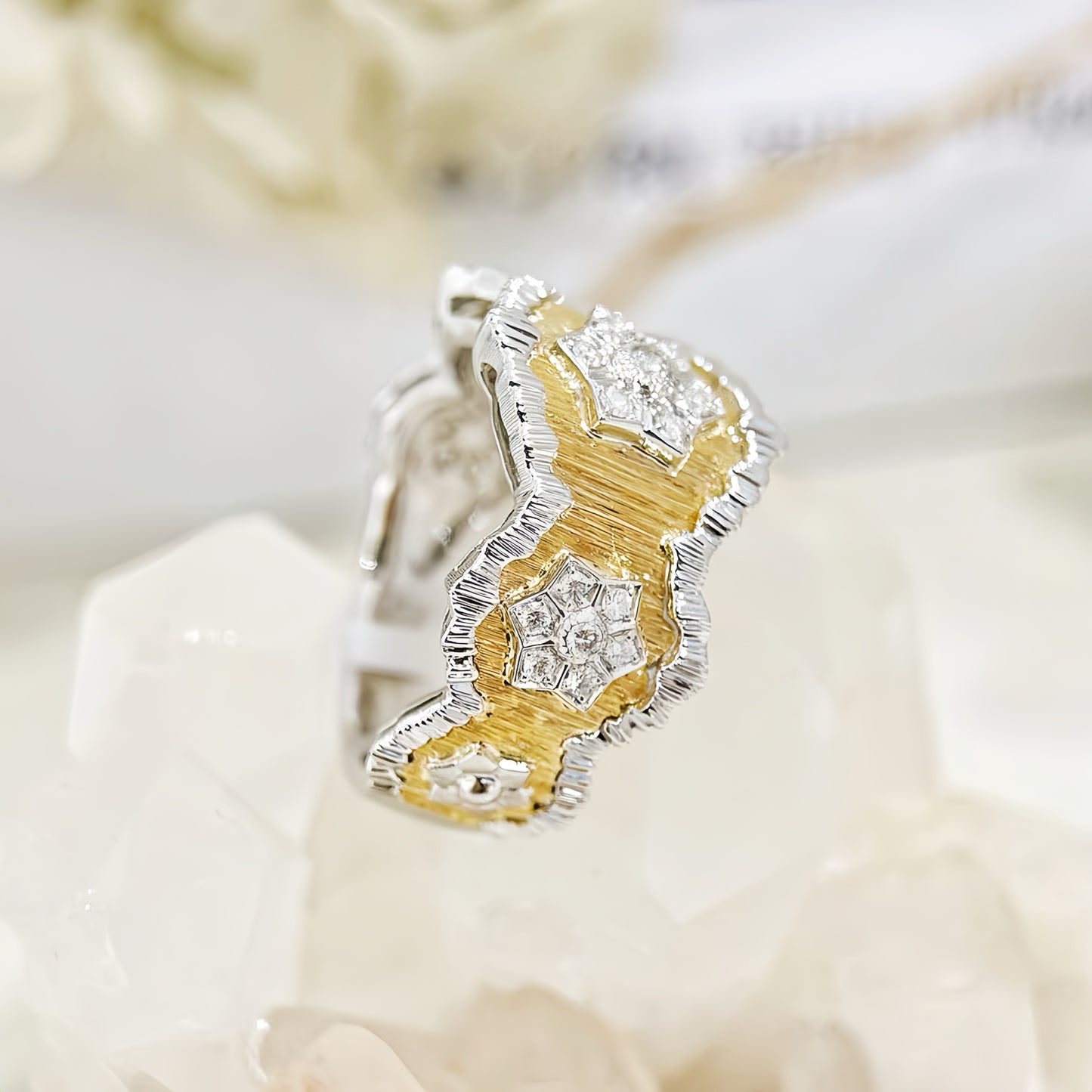 Vintage 18k Gold Diamond Ruby Ring (Item No. VT 277)