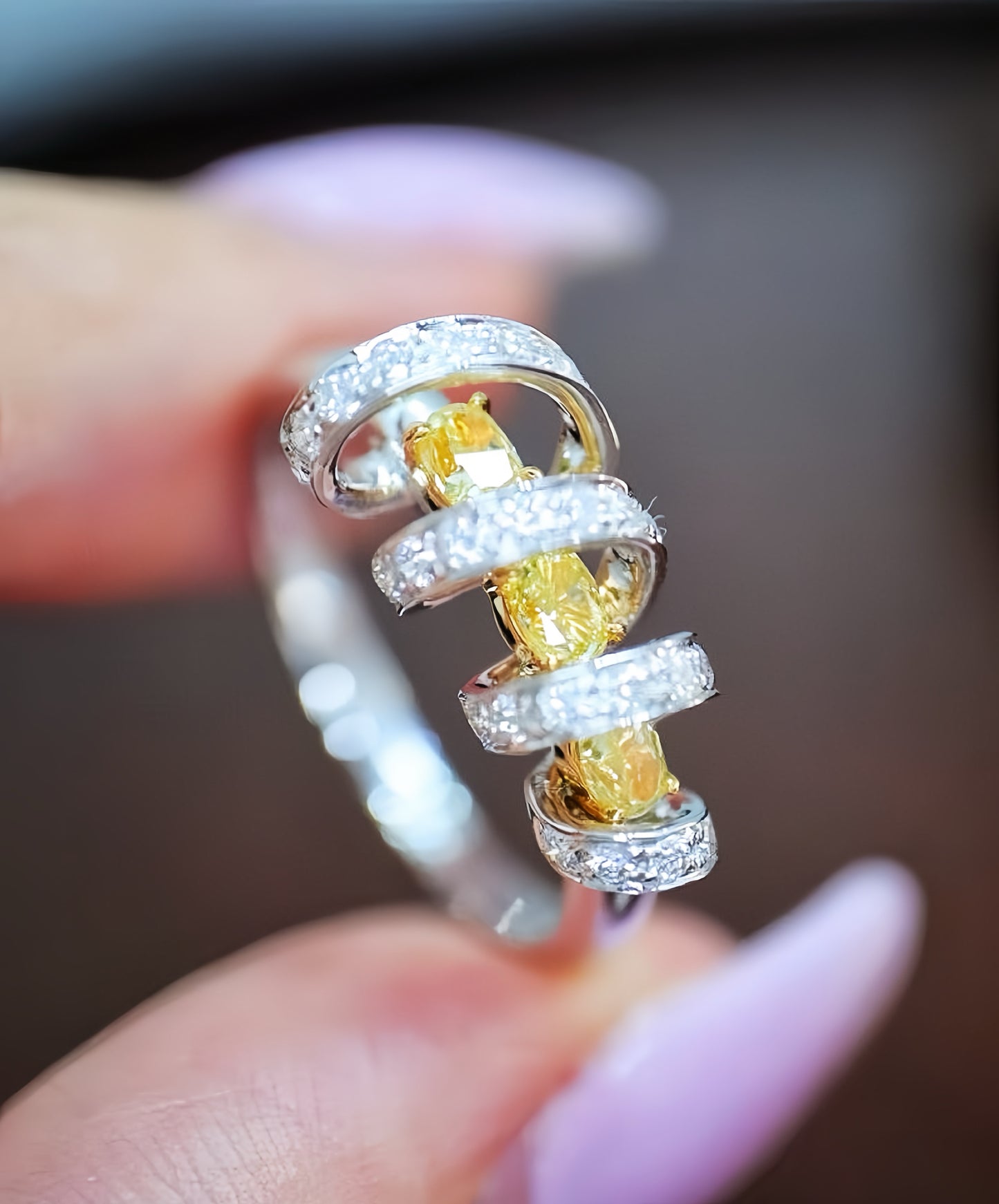 Lace Vintage 18k Gold Diamond Ring (Item No. VT028）