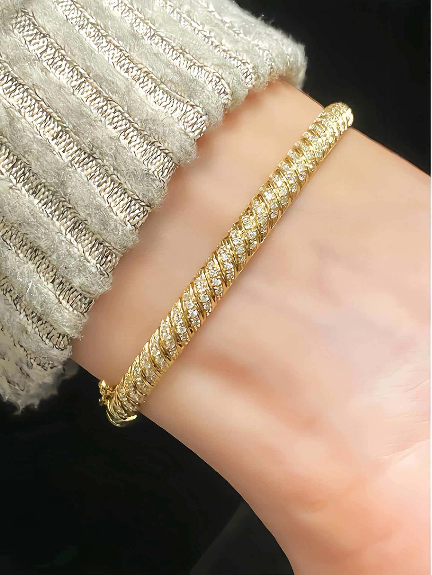 Vintage 18k Gold Diamond Bracelet (Item No. VT150）