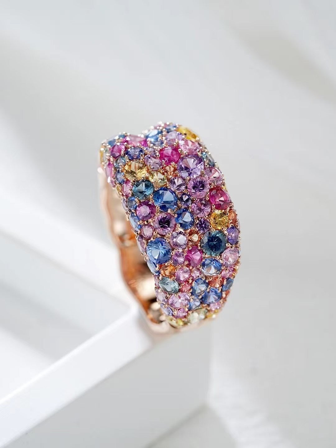 Monet's Garden Rainbow Sapphire 18k Gold Ring (Item No. SA053）