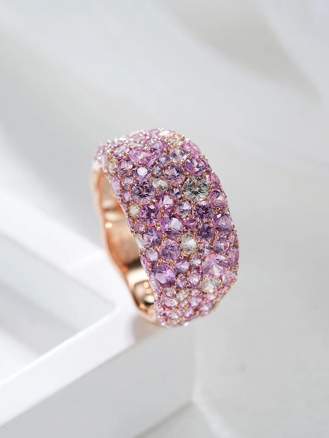 Monet's Garden Rainbow Sapphire 18k Gold Ring (Item No. SA053）