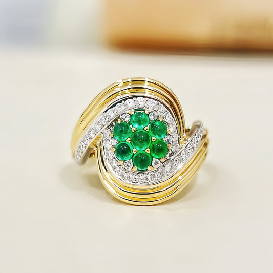 Vintage 18k Gold Diamond Emerald Ring (Item No. VT 276)