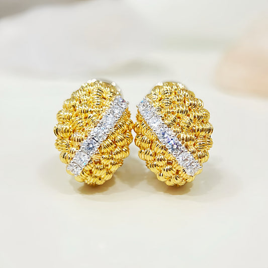 Vintage 18k Gold Diamond Earring (Item No. VT311)