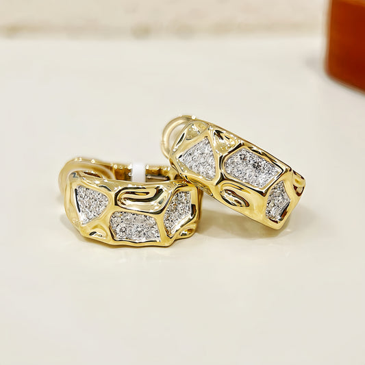 Rock 18k Gold Diamond Earring  (Item No. VT265)