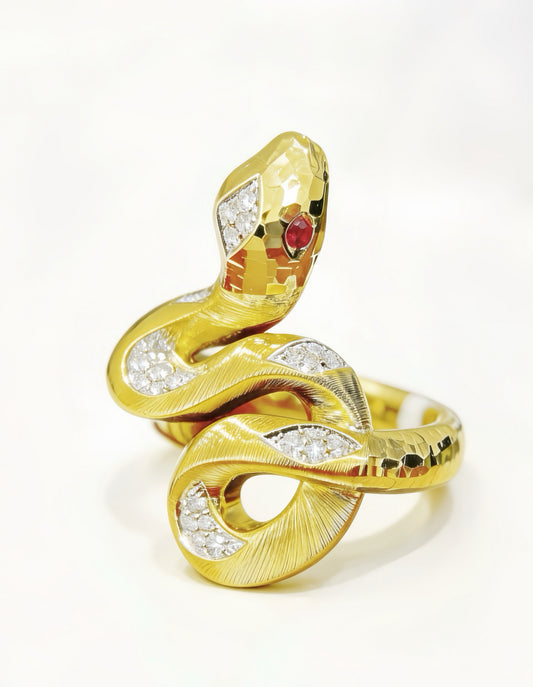 Snake 18k Gold Diamond Ring (Item No. VT415）
