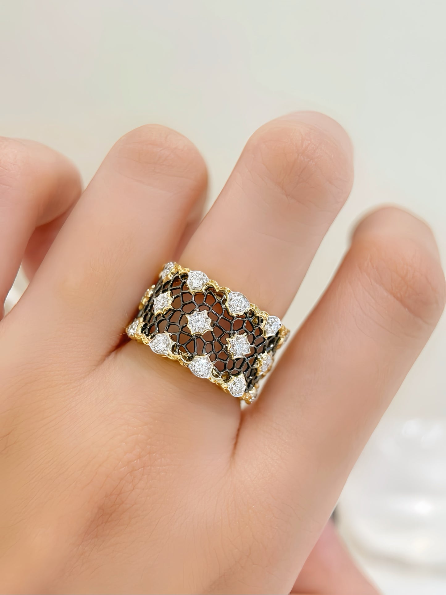 Vintage 18k Gold Diamond Ring (Item No. VT313)