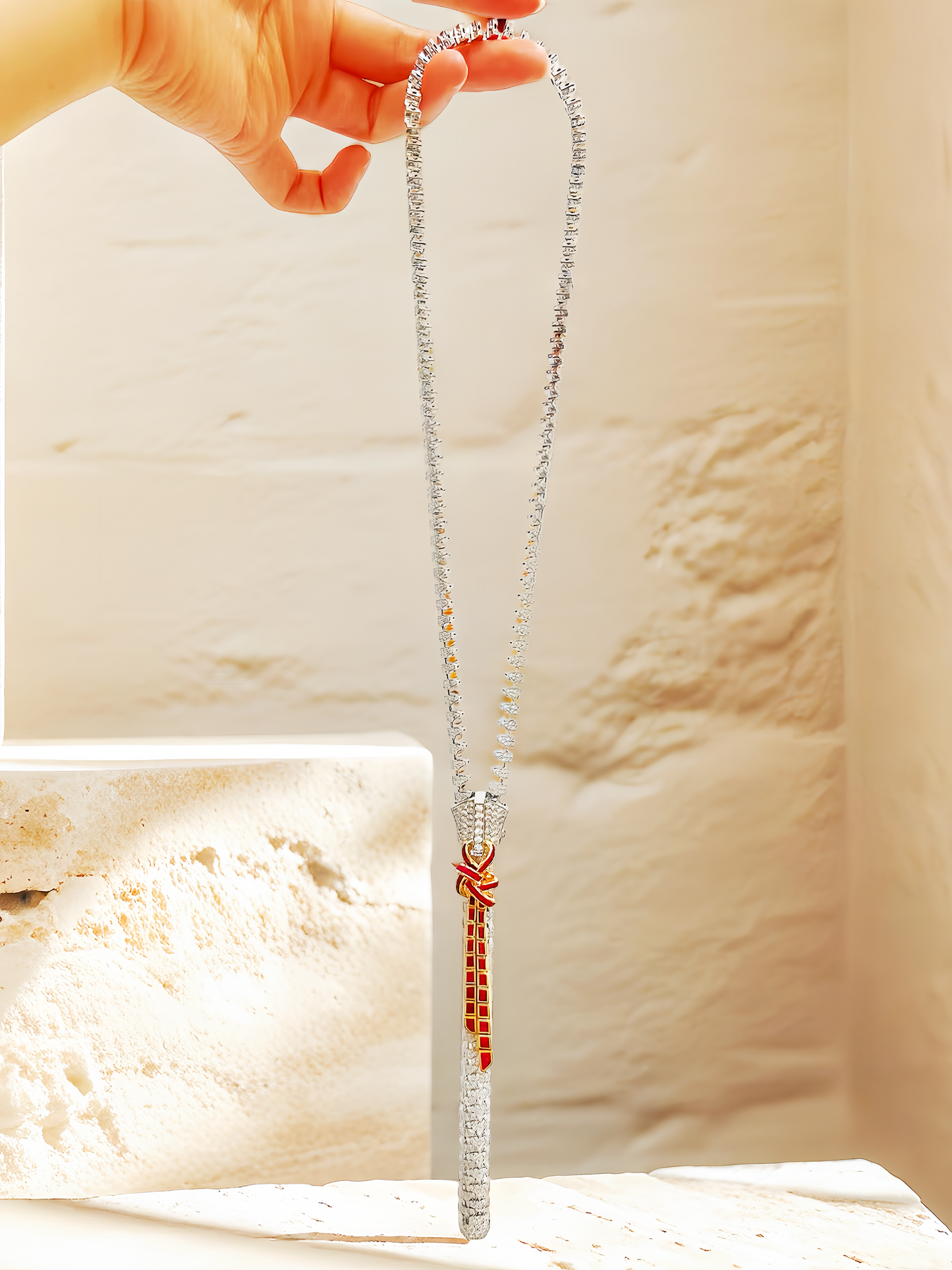 Vintage Zip 18k Gold Diamond Ruby Necklace (Item No. VT211）