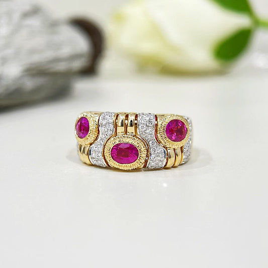 Vintage 18k Gold Diamond Ruby Ring (Item No. VT480）