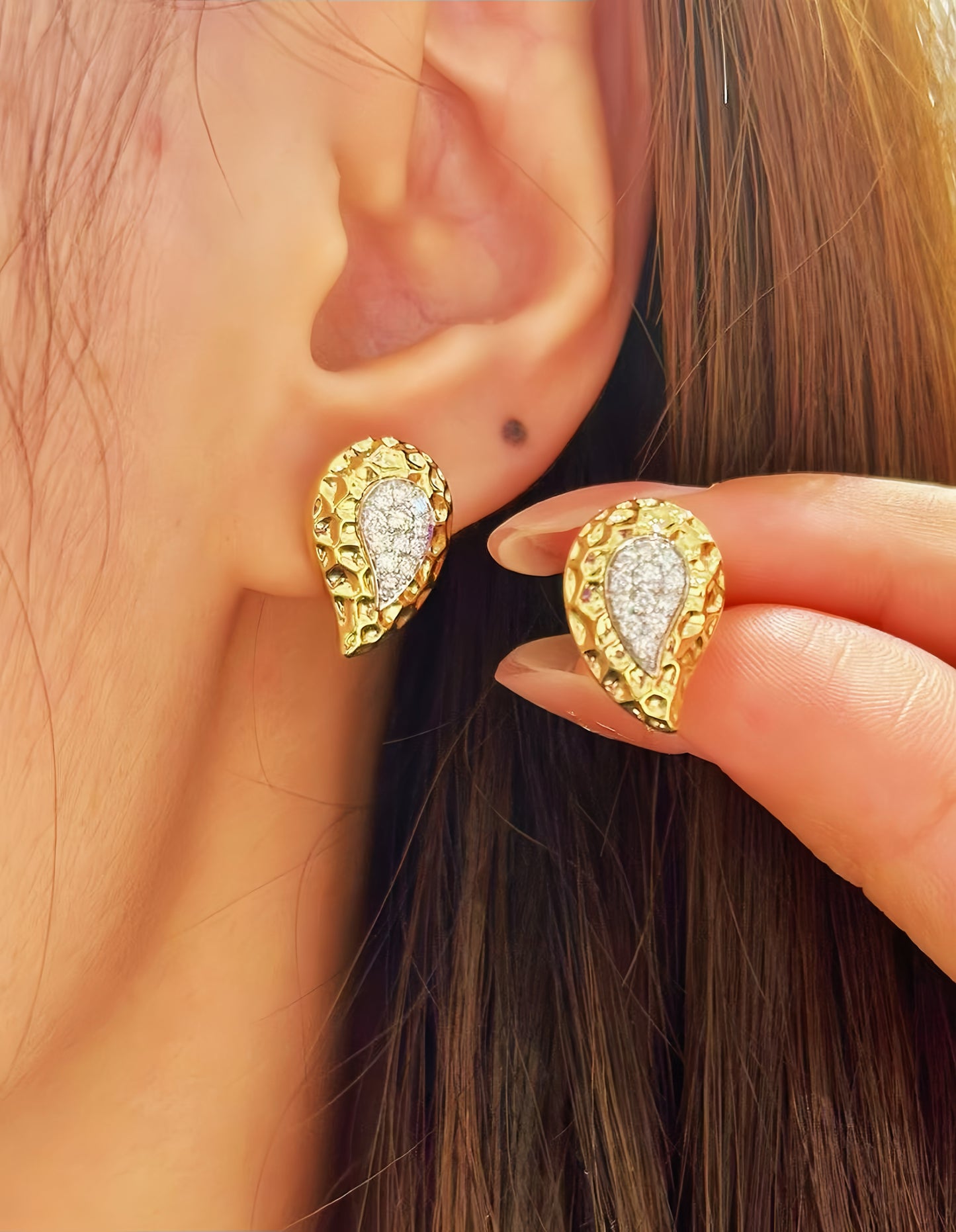 Vintage 18k Gold Diamond Earring (Item No. VT451）