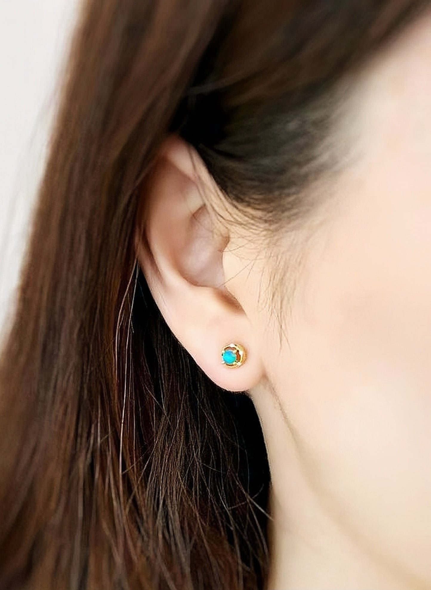 Galaxy Star Moon Globe 18k Gold Crystal Opal Diamond Earring (Item No. VT068）