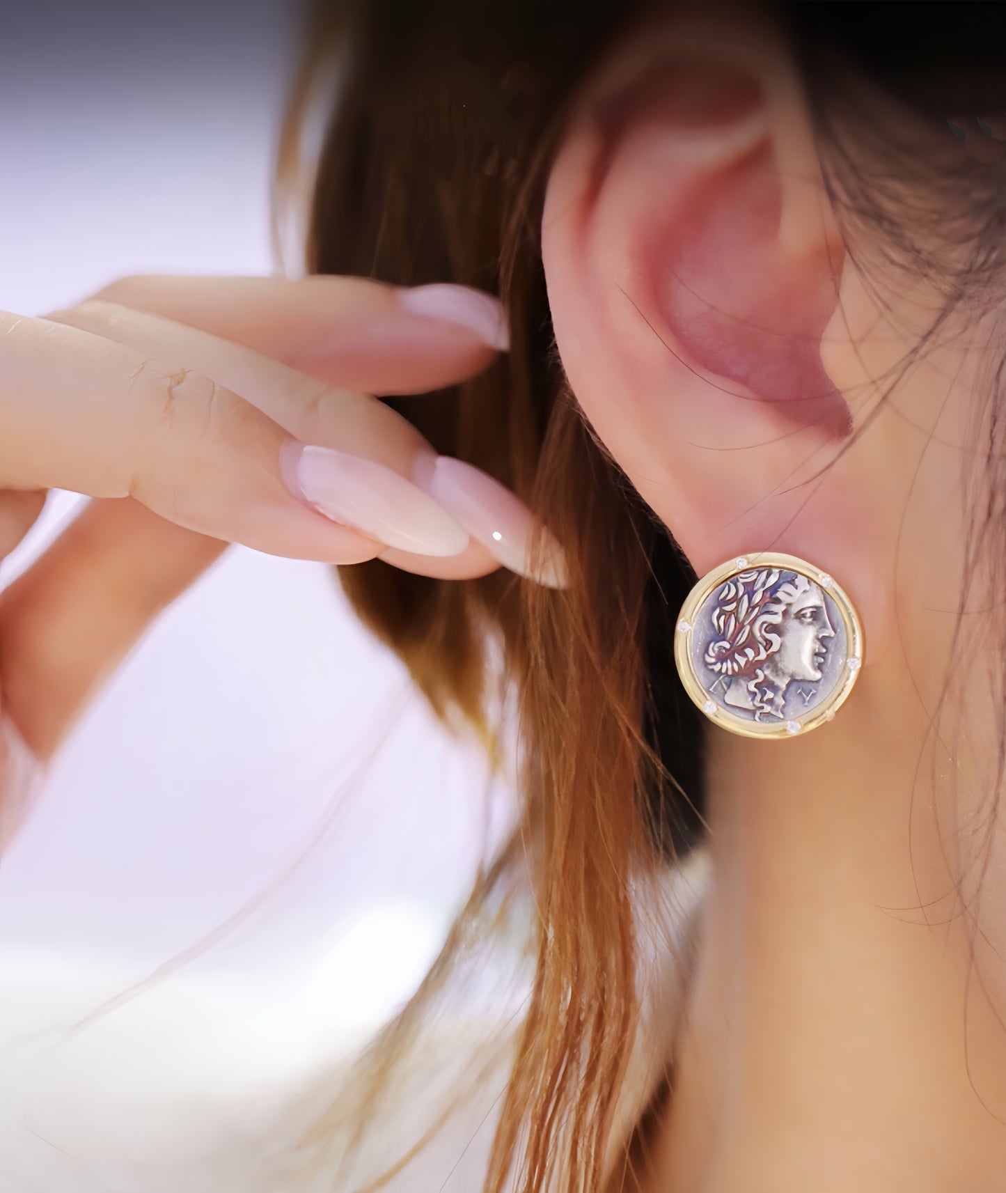 Apollo God of the Sun Ancient Greek Coin Medallion 18K Gold Collection (Item No. COIN036）