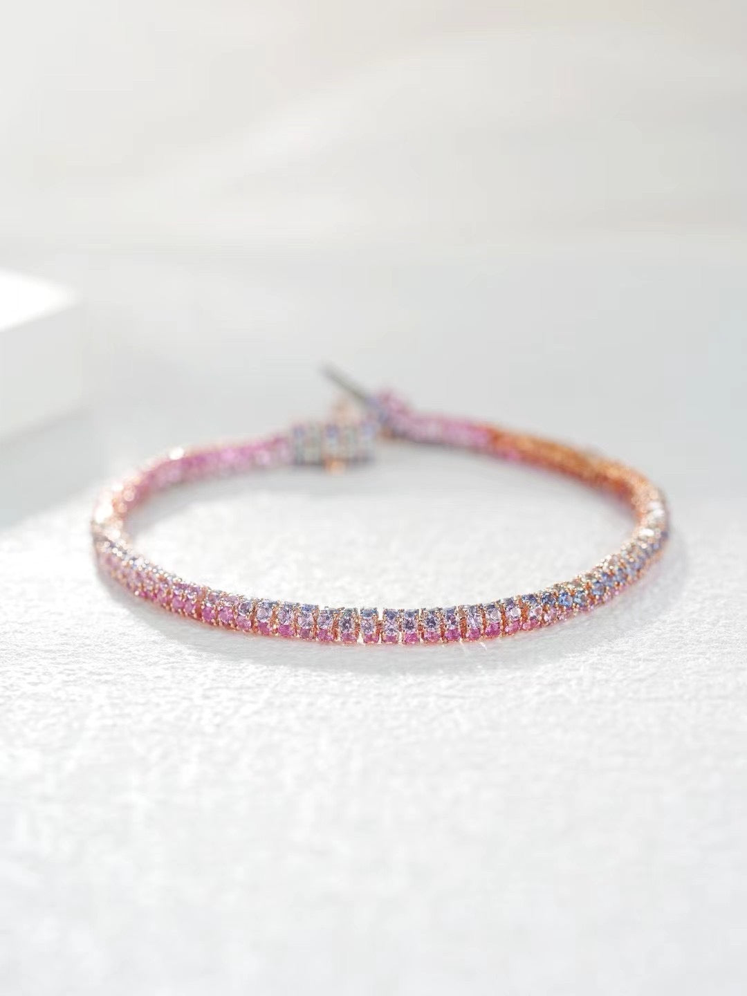 Rainbow Sapphire 18K Gold Bracelet (Item No. SA005）