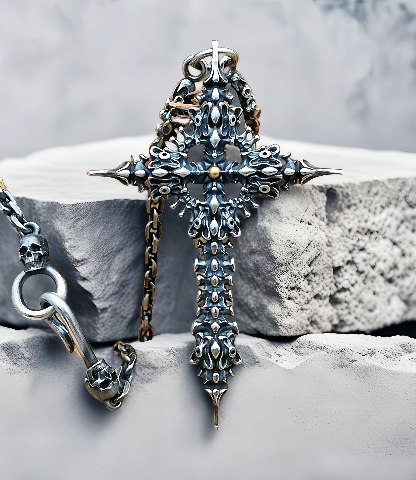 Skull & Cross Bone Silver Pendant (Item No. SC013)