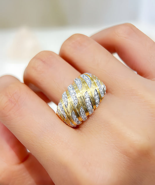 Vintage 18k Gold Diamond Ring (Item No. VT391）