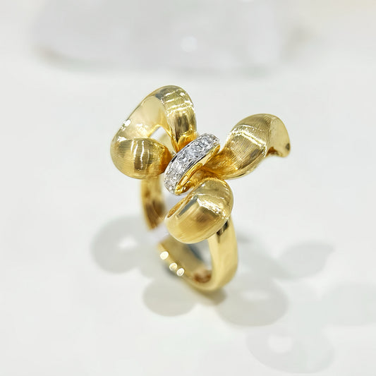 Butterfly 18k Gold Diamond Ring (Item No. VT331)