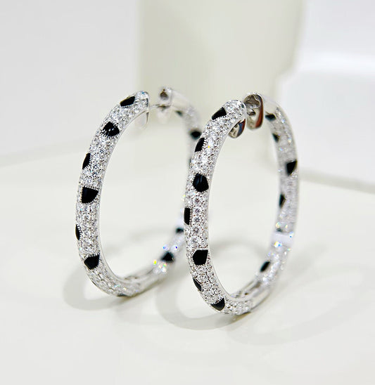 Black Enamel Vintage 18k Gold Diamond Earring (Item No. VT448）