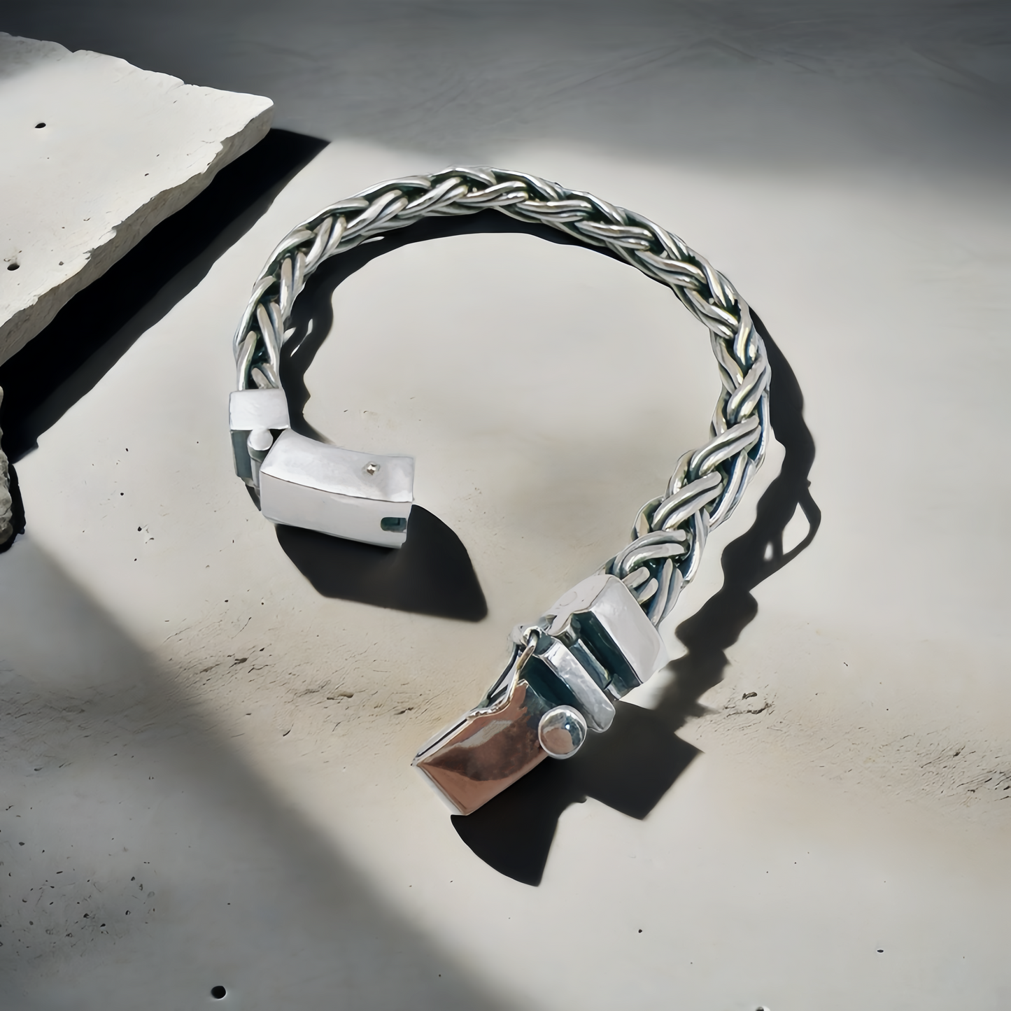 Braided Silver Bracelet (Item No. B0662）