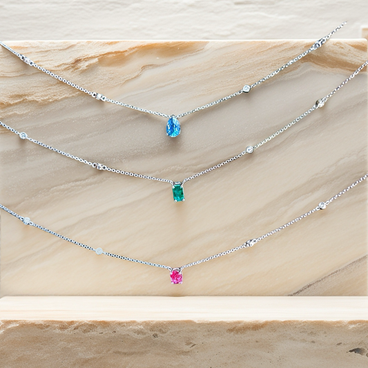 Vintage 18k Gold Diamond Pendant (Item No. VT108）