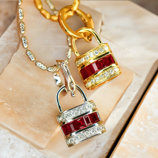 Lucky Lock 18k Gold Diamond Ruby Pendant (Item No. VT198）