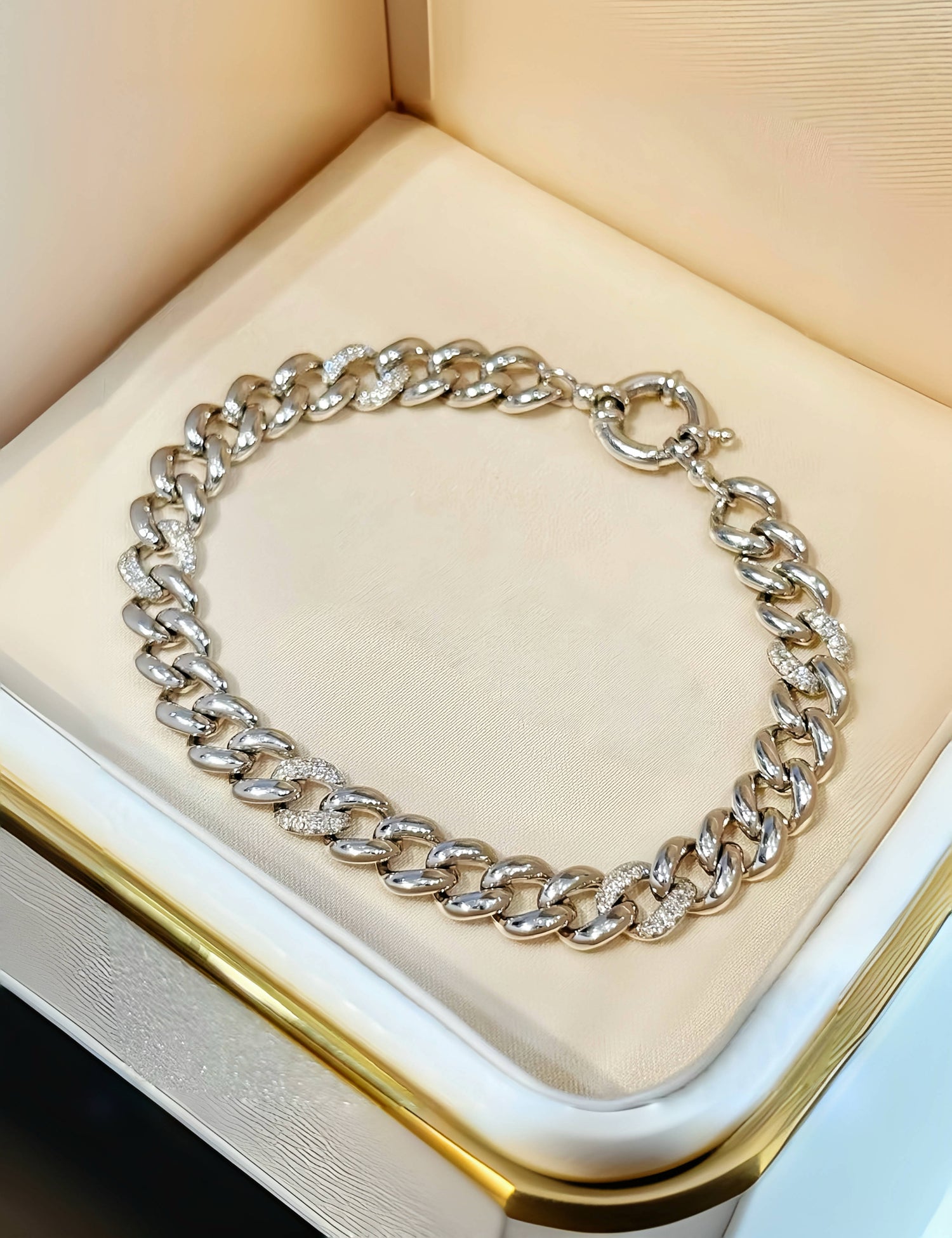 Women Bracelet Contemporary