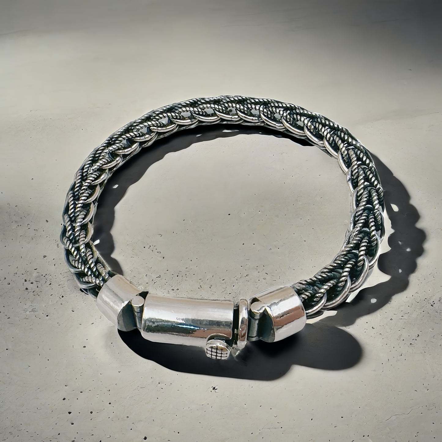 Braided Silver Bracelet (Item No. B0661）