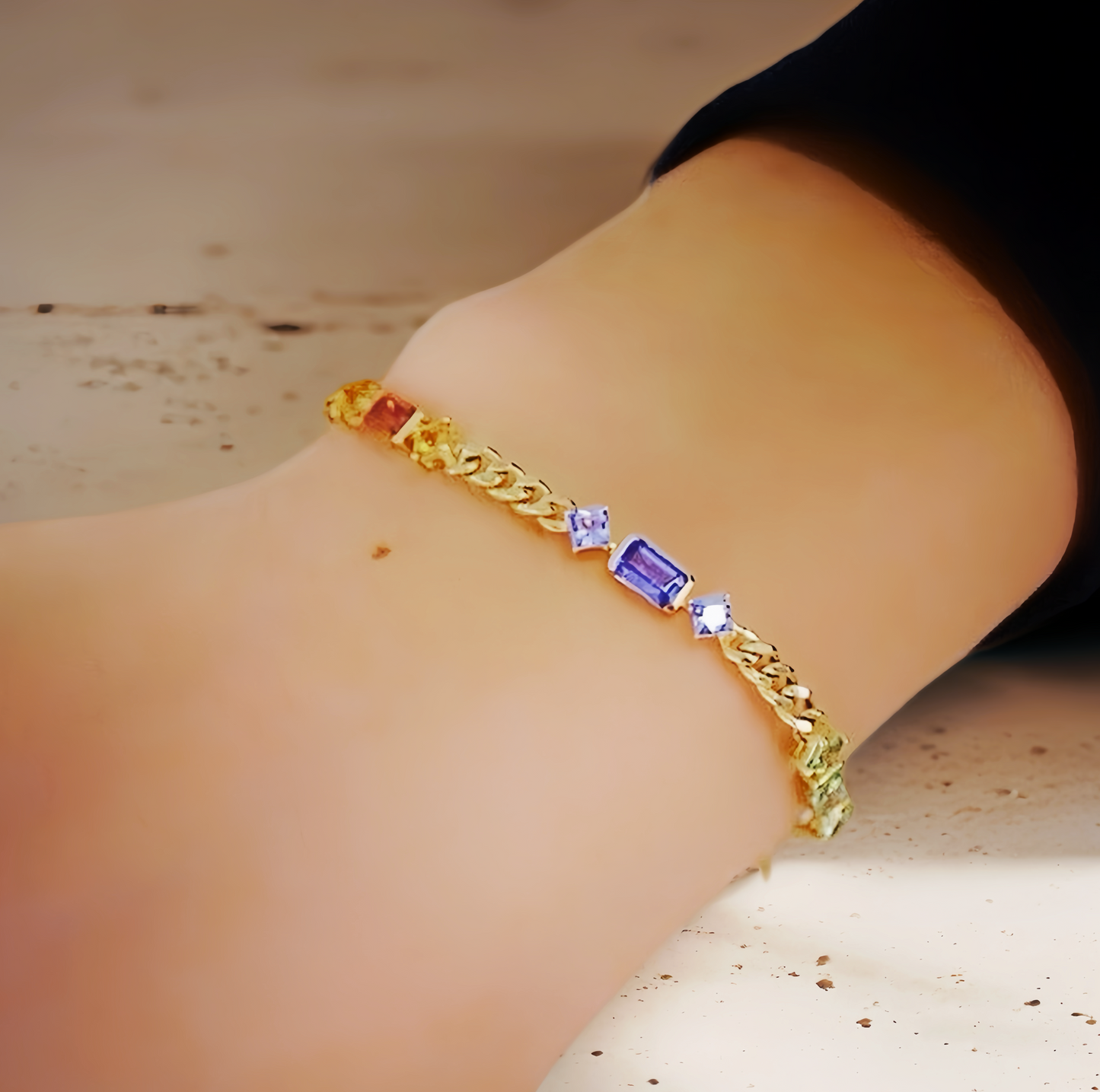 Vintage 18k Gold Diamond Bracelet (Item No. VT156）