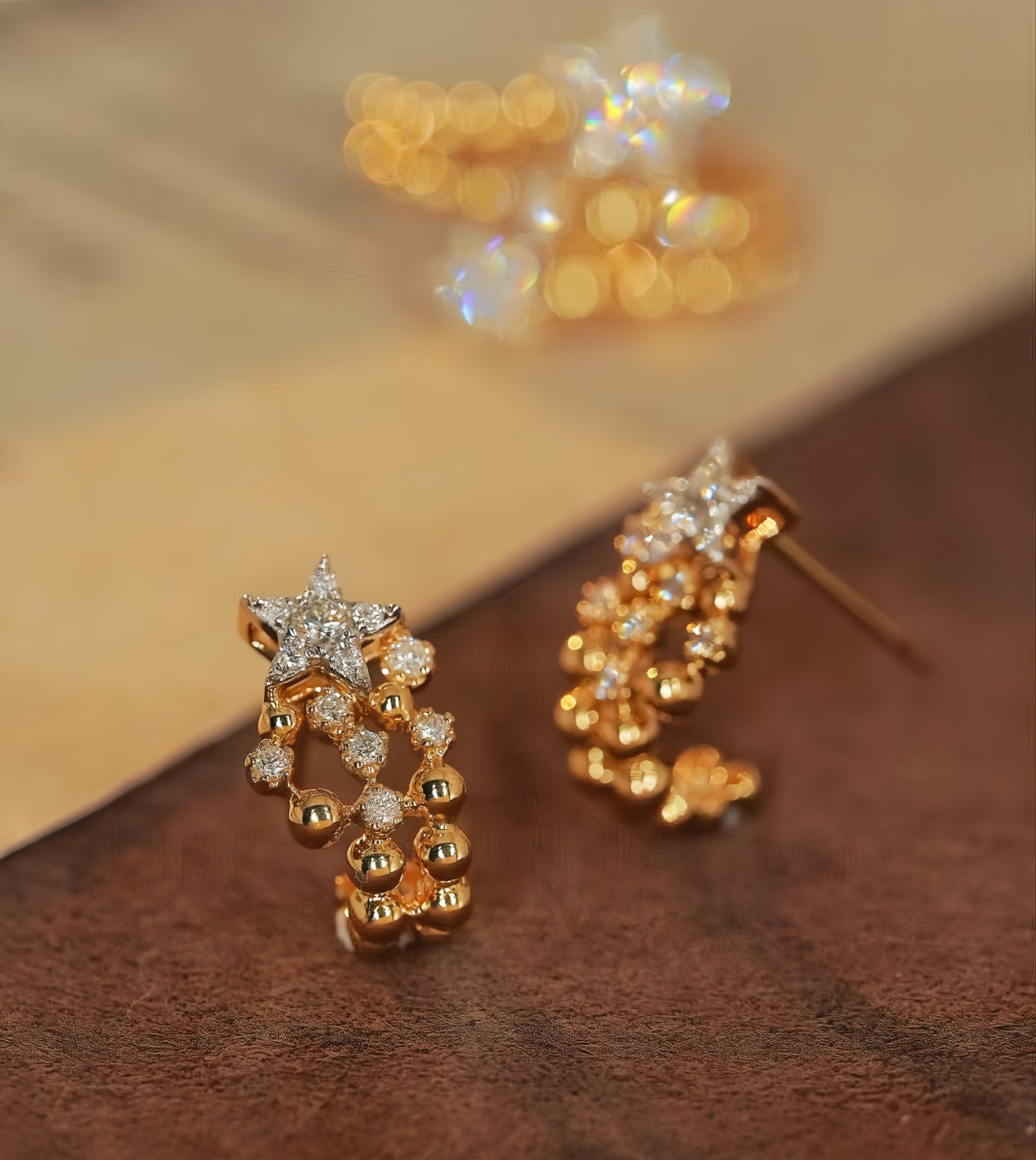 Vintage Star 18k Gold Diamond Earring (Item No. VT074）