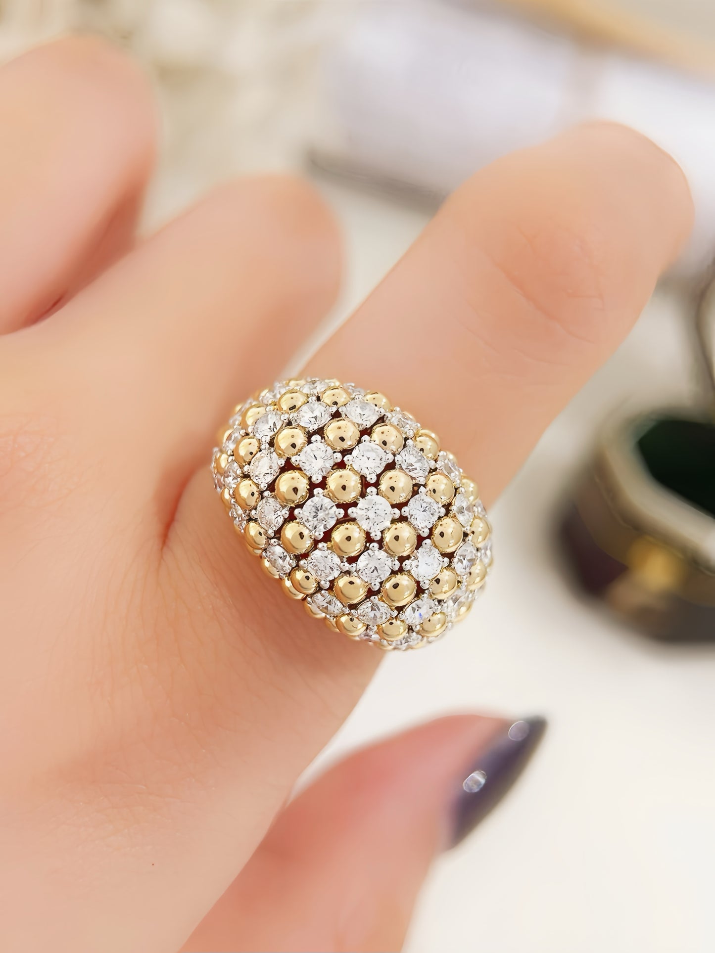 Vintage 18k Gold Diamond Ring (Item No. VT 278)