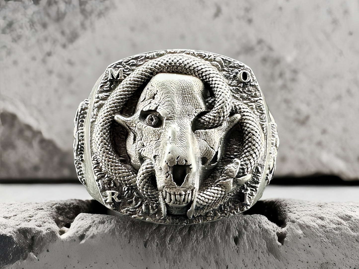 The Ring of Mori Hound (Item No. KYR02)