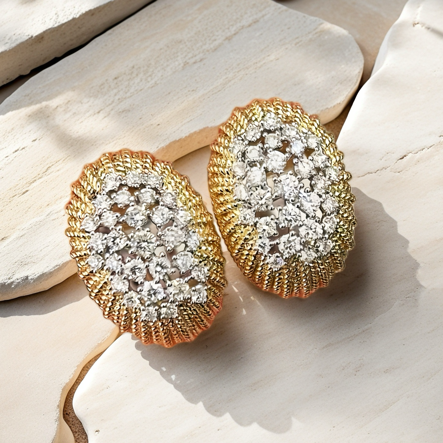 Vintage 18k Gold Diamond Earring (Item No. VT015）