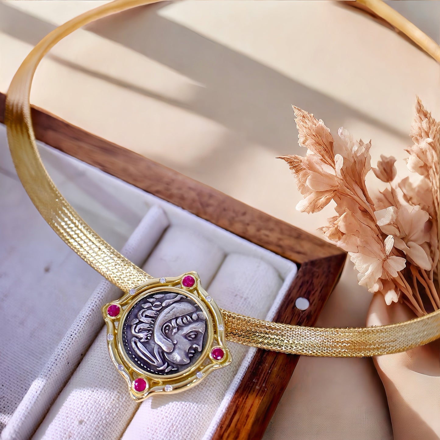 Heracles Ancient Greek Coin Medallion 18K Gold Pendant Necklace Set (Item No. COIN087）